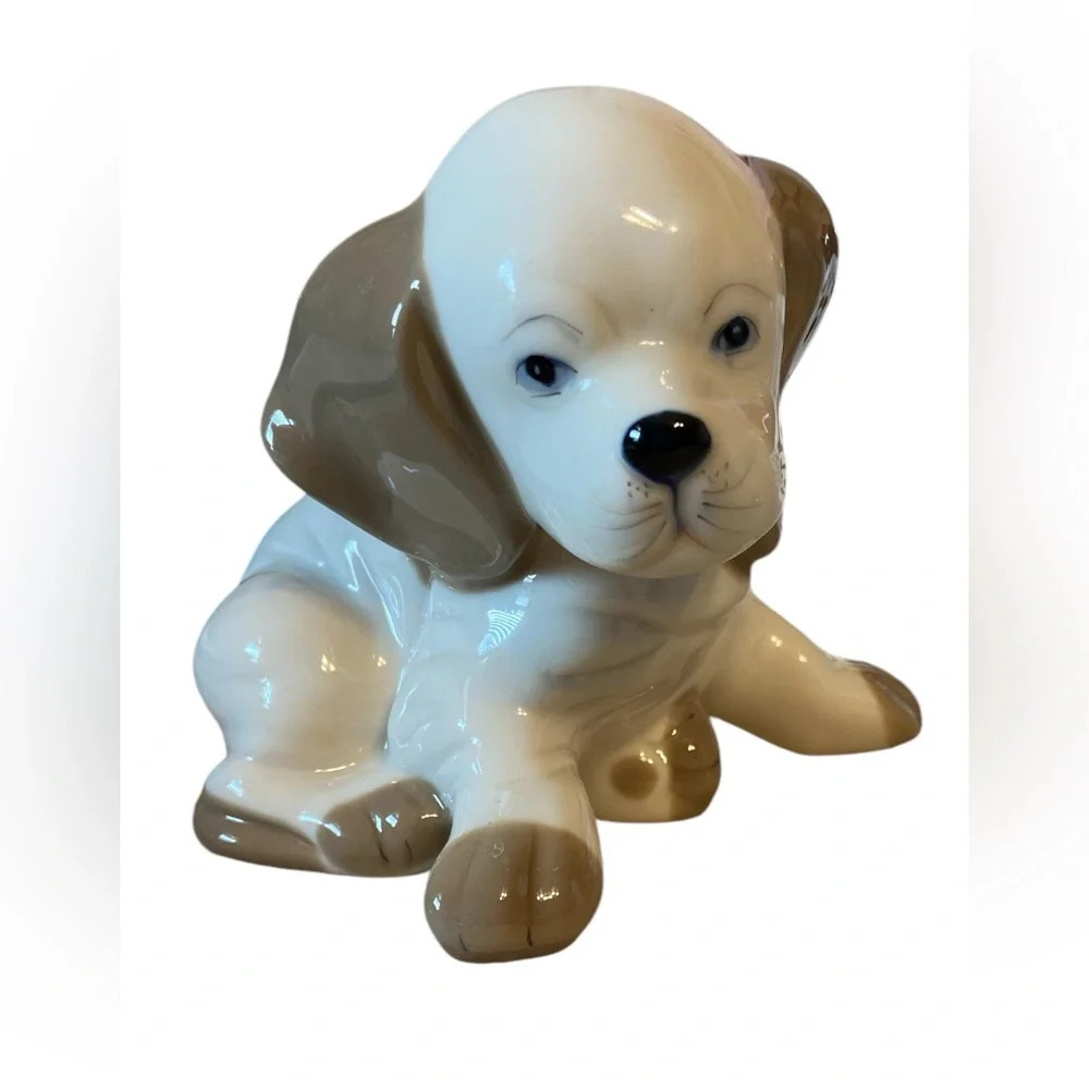 🐶 Adorable little ceramic puppy 🐶